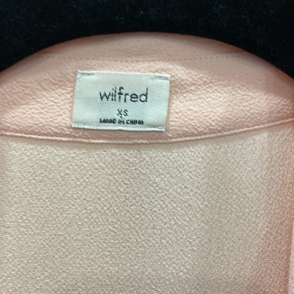 Aritzia Wilfred Shirt Dress in Coral Blush - Picture 7 of 10